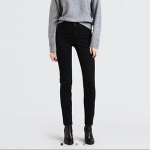 levi’s 312 shaping slim